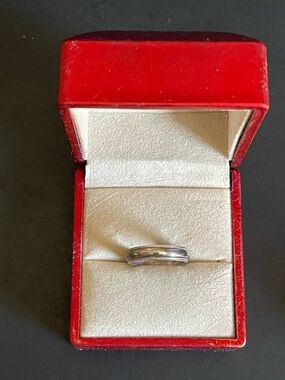 925 sterling silver 5mm Band Ring .